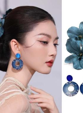 新中式晨袍配饰孔雀蓝色花朵发夹侧边夹蝴蝶兰头花新娘秀禾发饰品