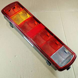 LED高亮红岩杰狮后尾灯总成C500金刚M500电子双芯片C100灯矩阵式
