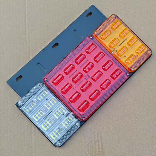 新9D时代后尾灯总成箱货轻卡LED