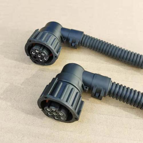 后尾灯插头解放J6豪沃德龙天龙