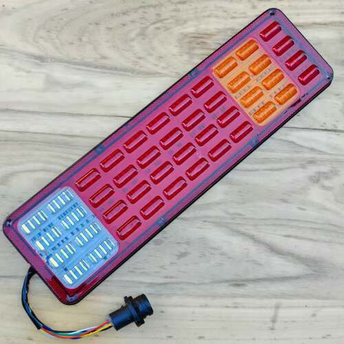 高亮防砸款欧曼gtl后尾灯estetx