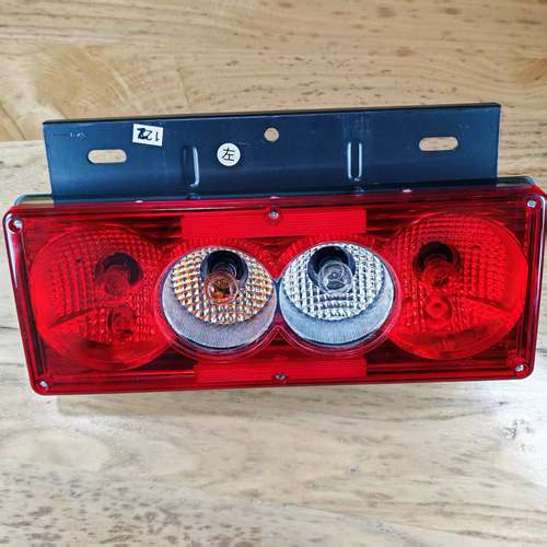 福田奥铃后尾灯M6总成捷运新款