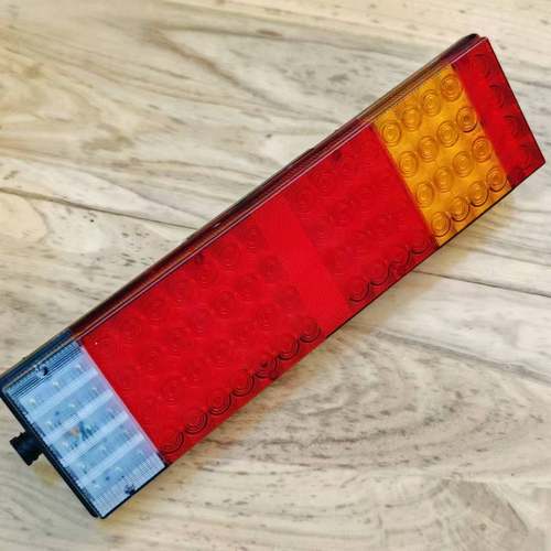 解码LED款东风天龙后尾灯总成kc