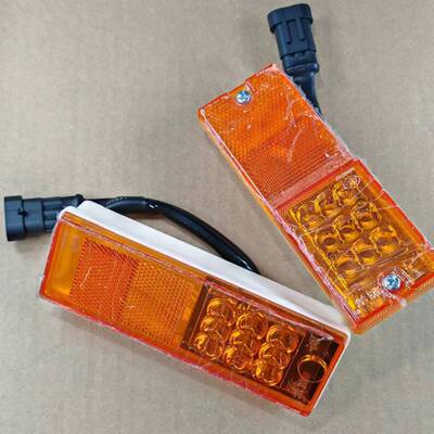 锁云照地边灯原厂货车罐车侧标志