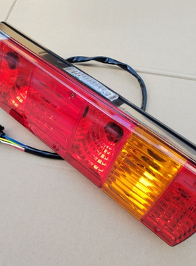 适用于新款乘龙h7后尾灯总成h5货车m5m7后组合灯刹车灯转向倒车