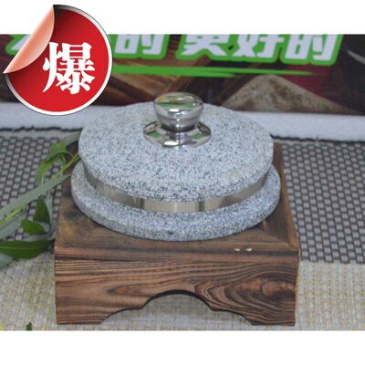 天然韩国带盖配木架石锅拌饭