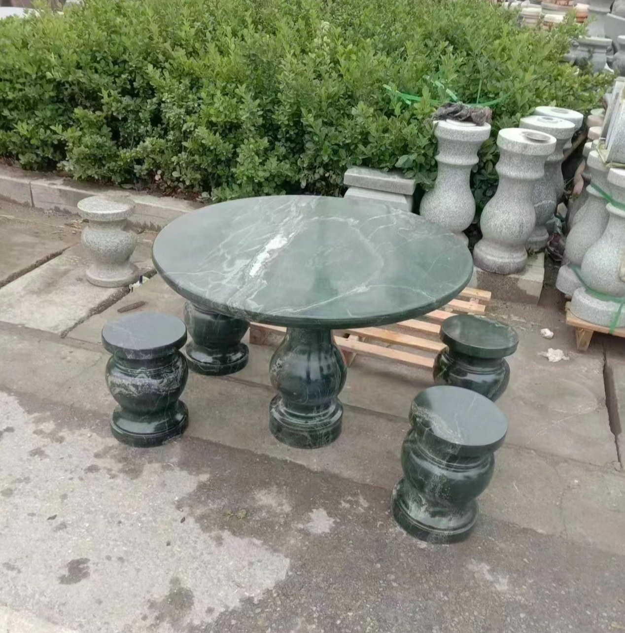 石桌石凳天然大理石圆桌椅户外庭院别墅园林公园曲阳石雕特价促销