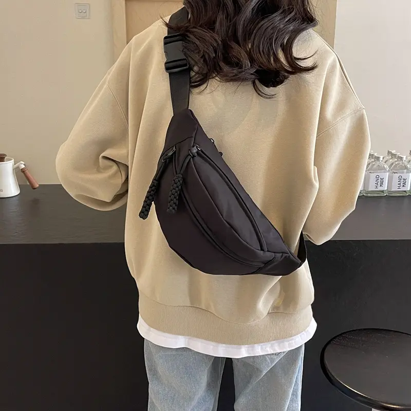 胸包斜挎包男女同款时尚帆布包