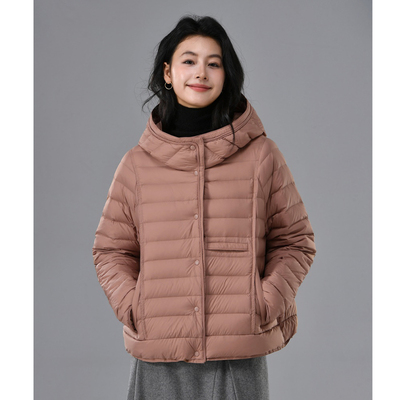 云绒泡芙！冬季新国标90白鸭绒宽松百搭保暖连帽羽绒服外套Z7708