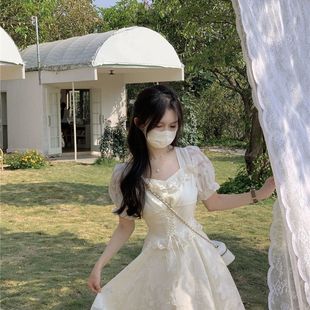 法式 夏季 连衣裙赫本风女装 2025新款 小众甜美茶歇裙子 设计感短袖