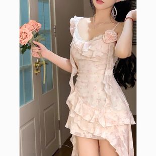收腰显瘦设计感蕾丝拼接不规则碎花吊带连衣裙女 纯欲甜美短裙夏季