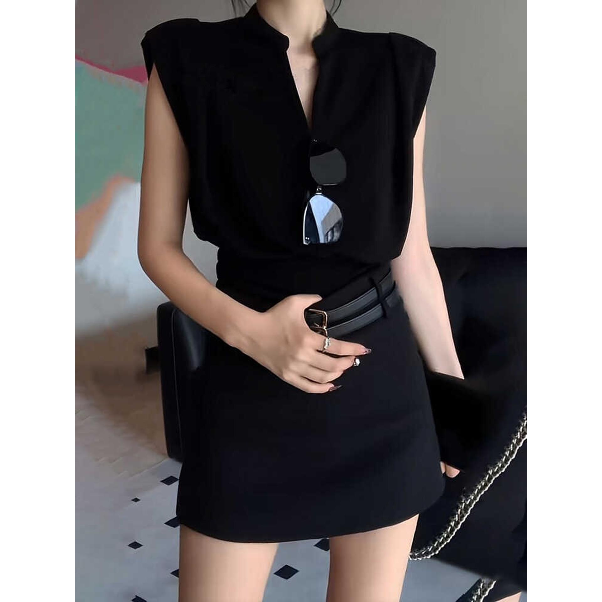 夏季气质小众设计独特绝美上衣套装女名媛轻奢轻熟风半身裙一整套