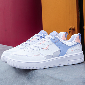 特步女鞋小白鞋2023年新款春季鞋子厚底休闲品牌白色板鞋女运动鞋