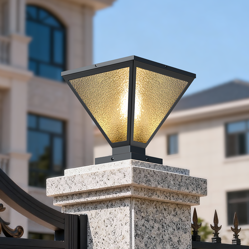 金字塔太阳能防水别墅庭院柱头灯