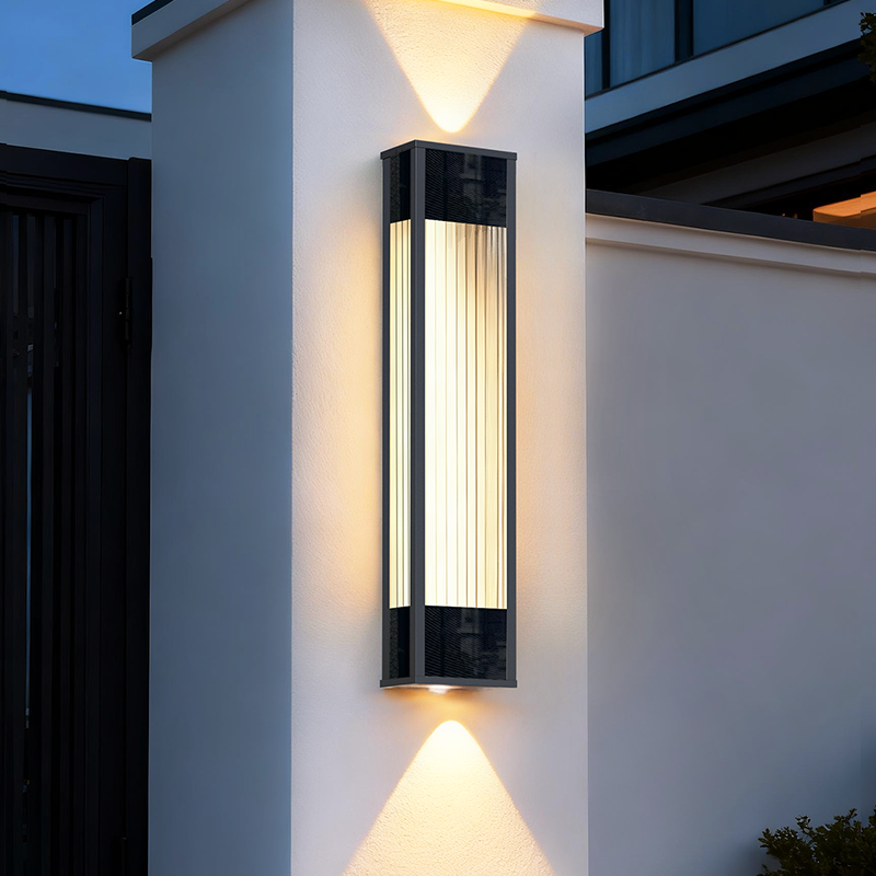太阳能壁灯户外防水简约别墅庭院大门口外墙灯室外露台射灯围墙灯