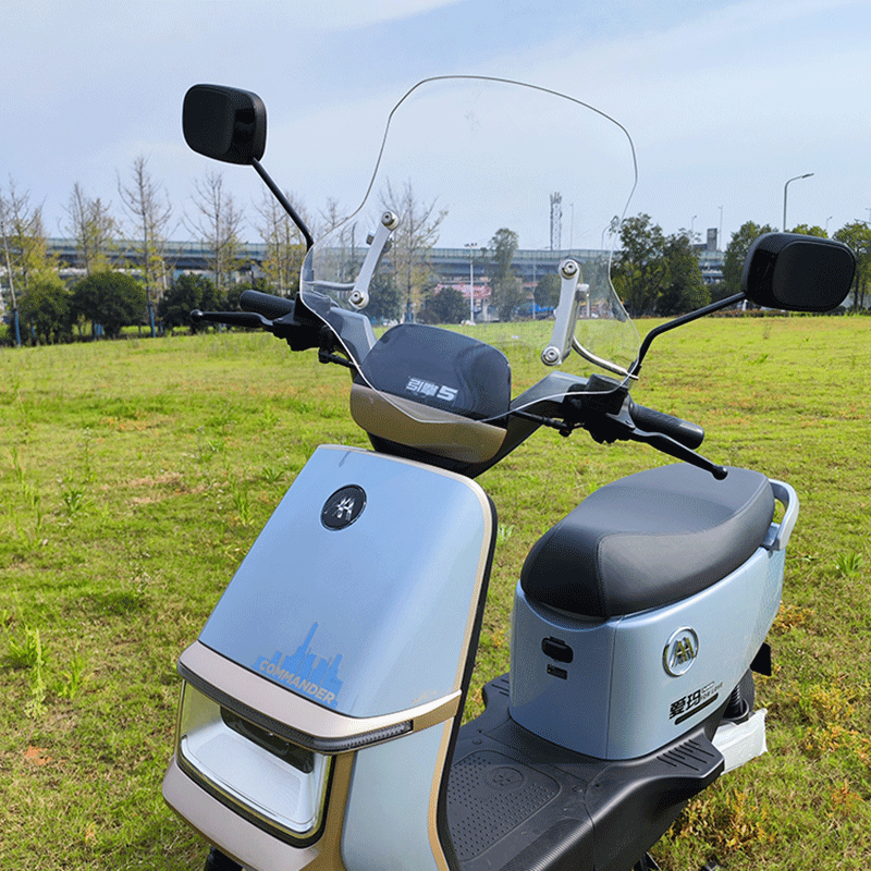 爱玛电动车风挡指挥官时光