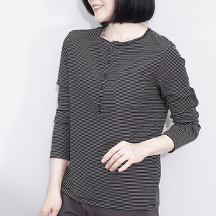圆领黑白细条纹长袖t恤女春秋新款冰丝凉感大码宽松中年外穿上衣