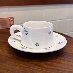 法式陶瓷杯碟蓝色碎花下午茶杯碟套装拿铁杯高级感牛奶杯点心盘