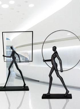 户外公园新品玻璃钢发光任务雕塑 商场玻璃钢框框发光雕塑摆件