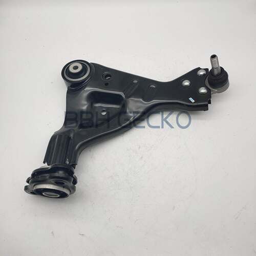 适用于奔驰W447下摆臂总成4473301407 跨境热卖物美价优