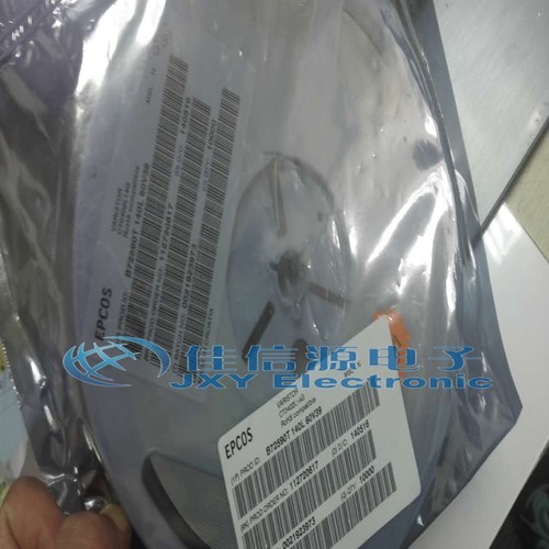 B72520T0300K072 CT1206K30G2  30V 1206压敏 EPCOS静电抑制器