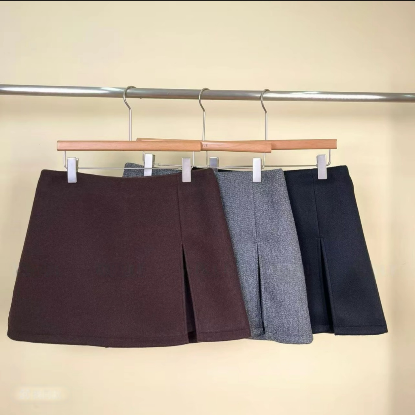 大码女装宽松高腰开叉a字半身裙裤秋季新款微胖mm遮胯显瘦短裙子