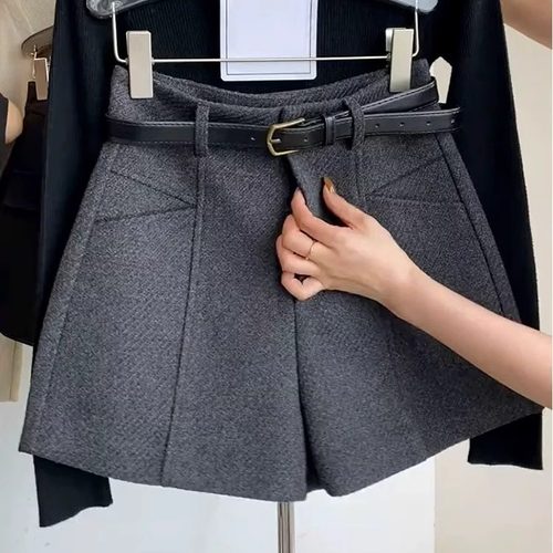 胖mm秋冬毛呢短裤高腰灰色小个子阔腿靴裤a字休闲显瘦口袋短裤女