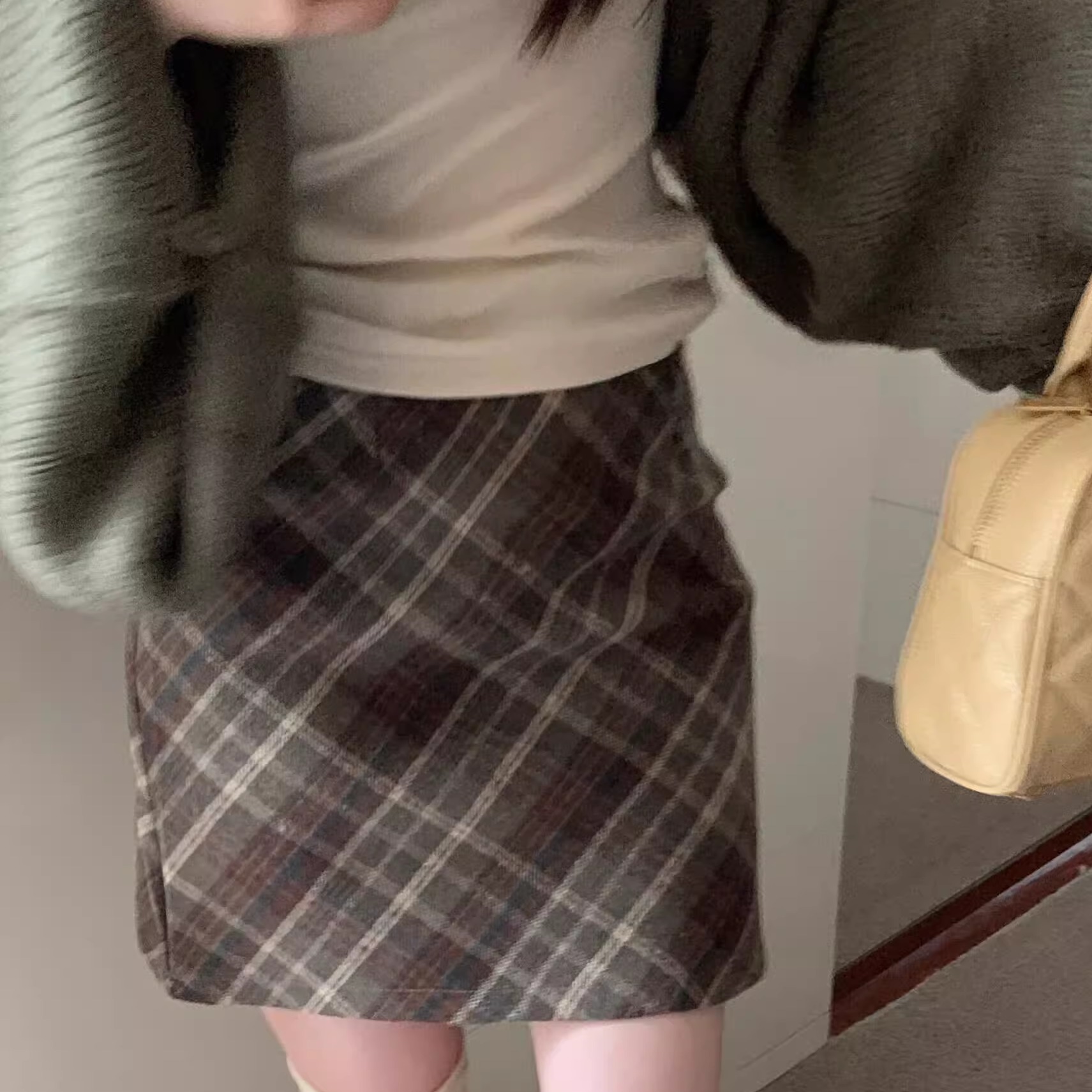 大码微胖MM毛呢半身裙秋冬短裙女