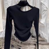 大码 上衣 T恤长袖 胖mm秋冬镂空露锁骨半高领黑色打底衫 女内搭修身