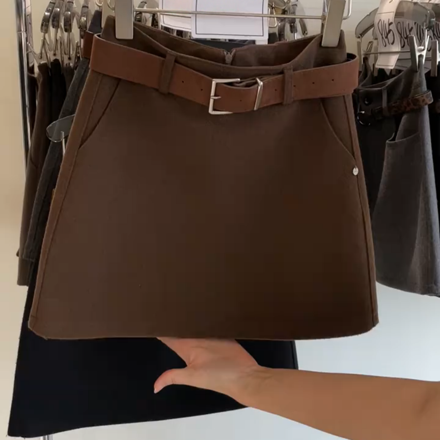 韩系复古咖色毛呢半身裙女大码胖mm2025秋冬新款高腰显瘦A字短裙,女装/女士精品,大码半身裙,淘宝优惠券,粉丝福利购,淘宝优惠卷