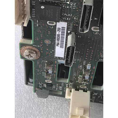 询价IntelU2硬盘笼子，8