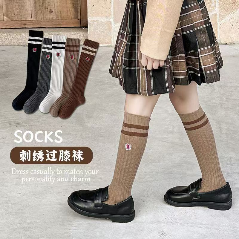 儿童长筒袜春秋学院风女童刺绣长袜韩版JK小腿袜宝宝双针条纹袜子