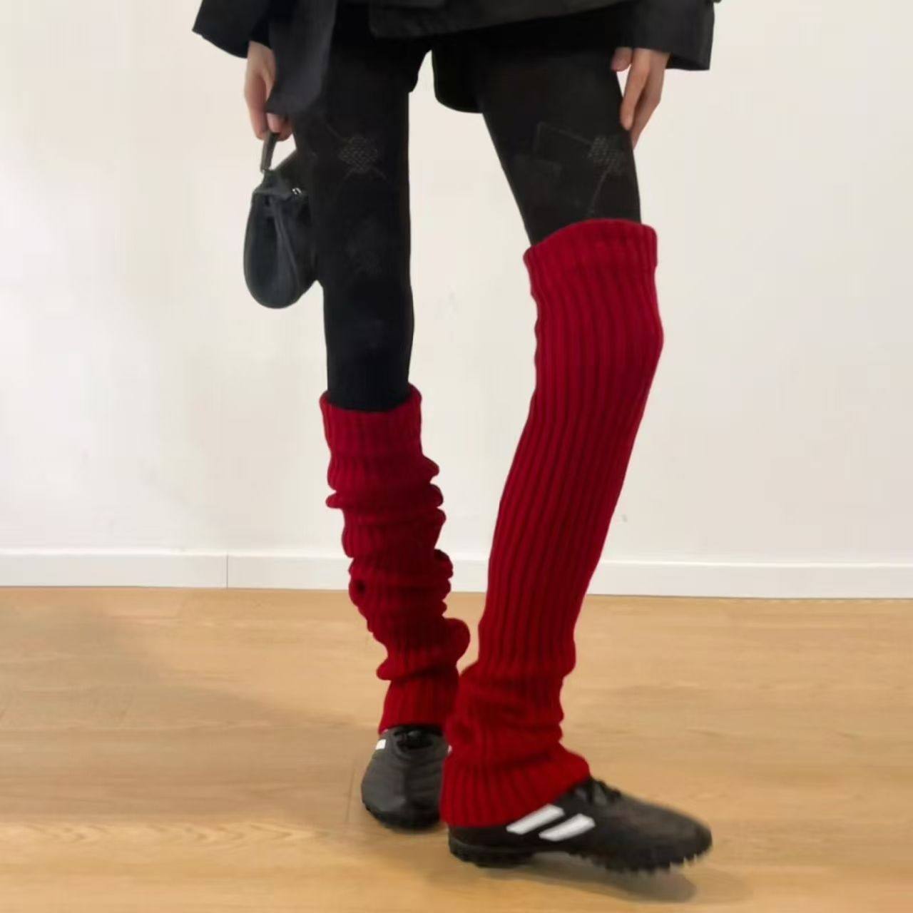 本命年保暖袜套红色腿套新年款堆堆过膝袜套百搭过年绝美显白长袜,运动包/户外包/配件,运动袜,淘宝优惠券,粉丝福利购,淘宝优惠卷