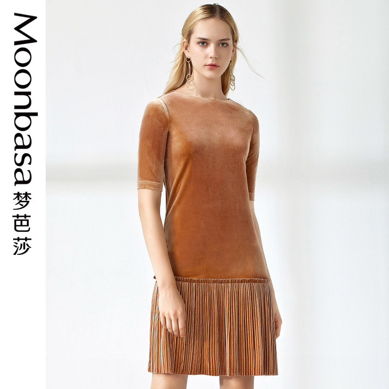 Moonbasa梦芭莎 2018春装新品五分袖裙摆压褶连衣裙