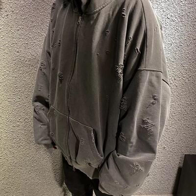 Undermycarvibe破洞外套