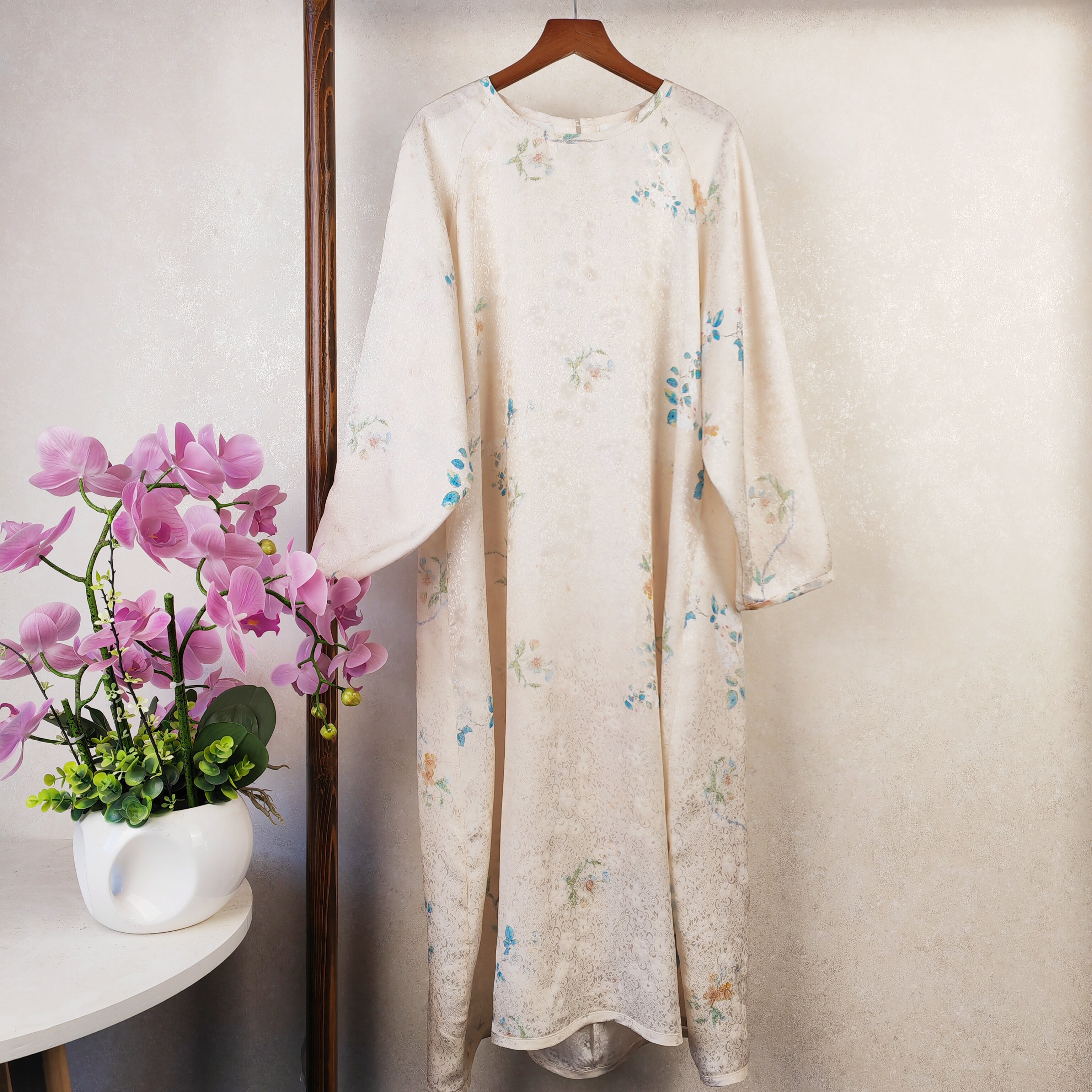 裁缝店定制衣服旗袍新中式连衣裙花萝真丝来图来料做衣服量身私人
