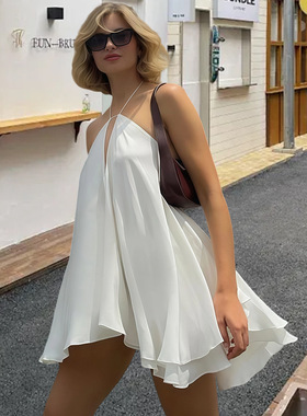 欧美2026辣妹性感深V领露背吊带型宽松连衣裙女 women sexy dress