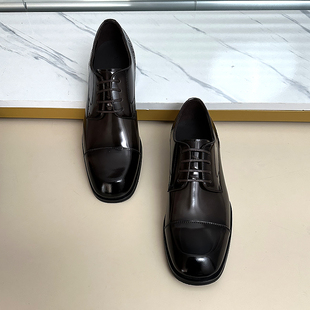 新款英伦风商务正装德比鞋男方头潮流时尚真皮复古三接头男鞋婚鞋