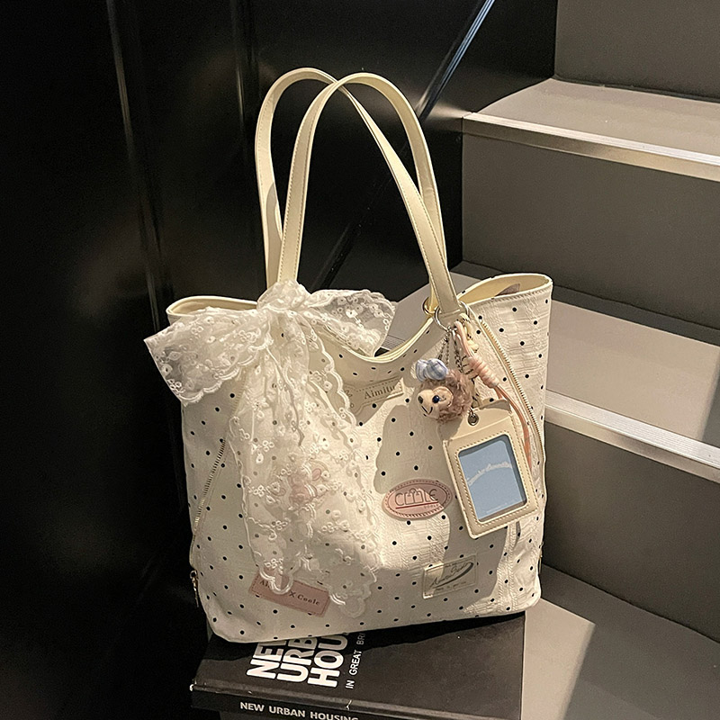 艾米兔女包2025新款大容量简约日常休闲质感单肩包时尚百搭双肩包