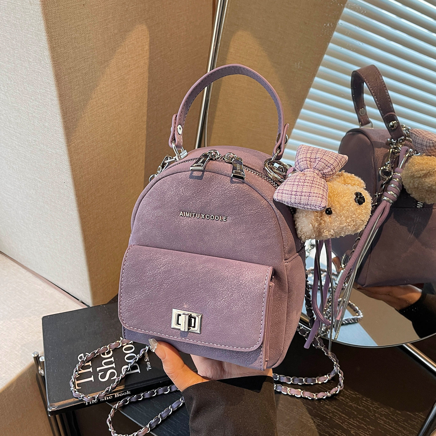 艾米兔女包2026新款日常休闲通勤百搭手提纯色时尚质感洋气双肩包