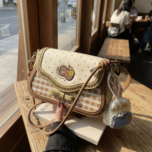 艾米兔女包2026新款时尚洋气百搭通勤日常休闲甜美可爱单肩斜挎包