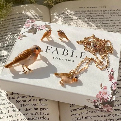 英国Fable珐琅可爱知更鸟项链