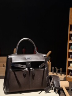 Box皮 凯莉 乌木色 Lakis 手工蜡线缝制