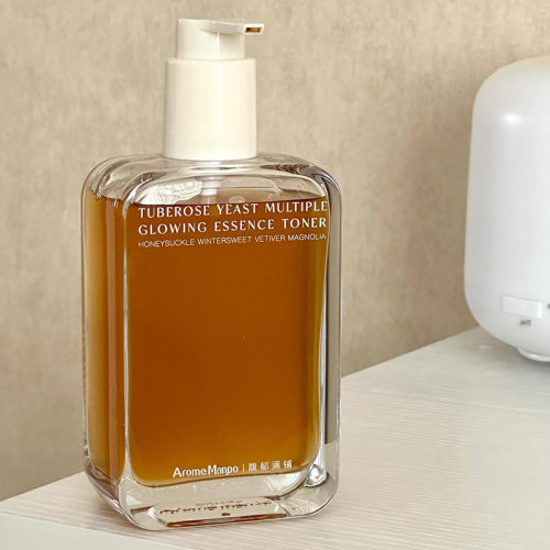 AM馥郁满铺大金砖精粹水200ml