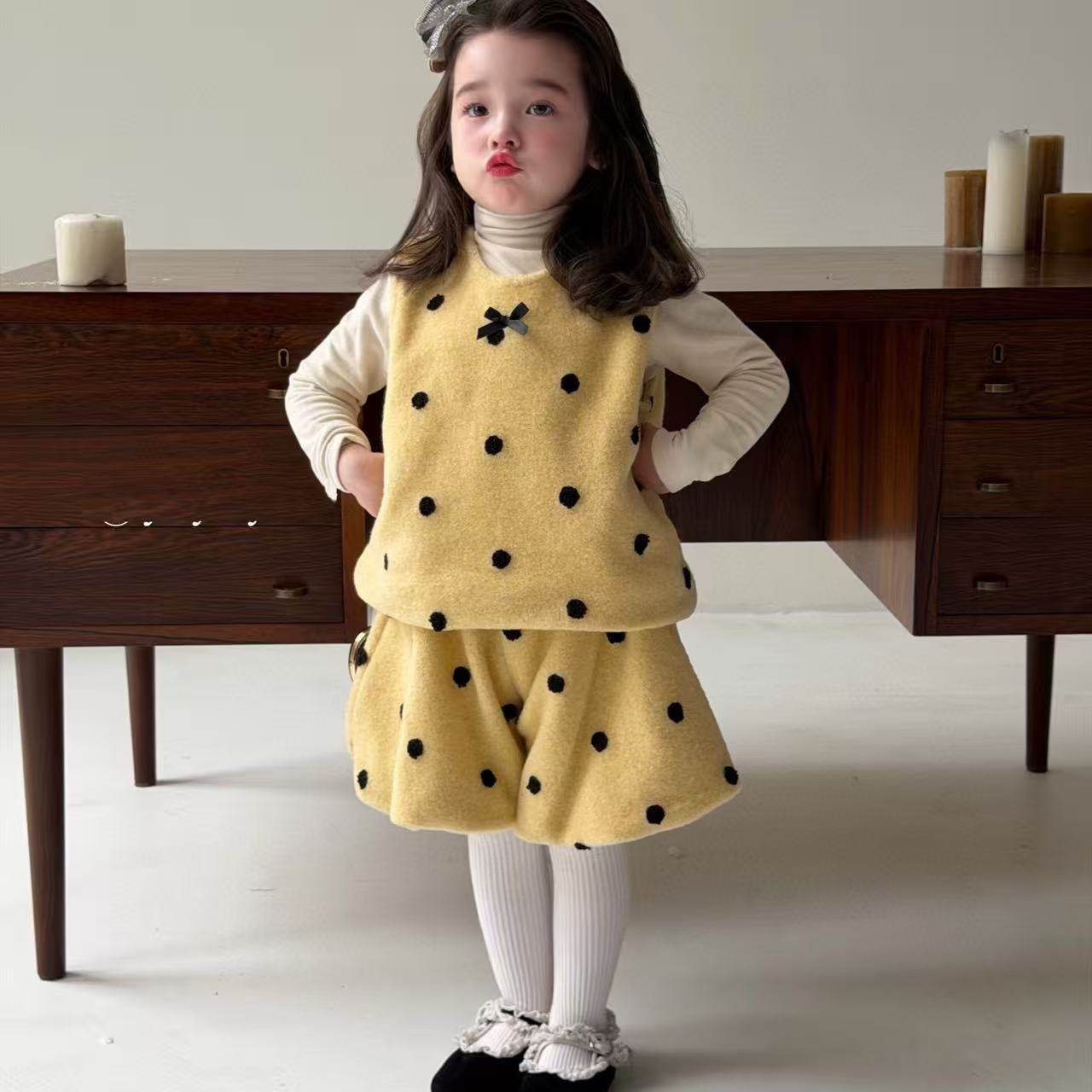 韩国女童冬季小香风波点背心套装高领内搭衫蝴蝶结装饰甜美三件套,童装/婴儿装/亲子装,套装,淘宝优惠券,粉丝福利购,淘宝优惠卷