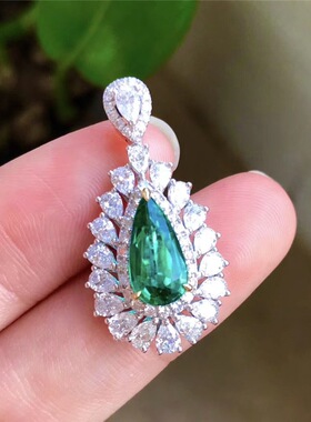 女士高端珠宝仿真祖母绿碧玺满钻水滴形气质分色吊坠镀白金项链