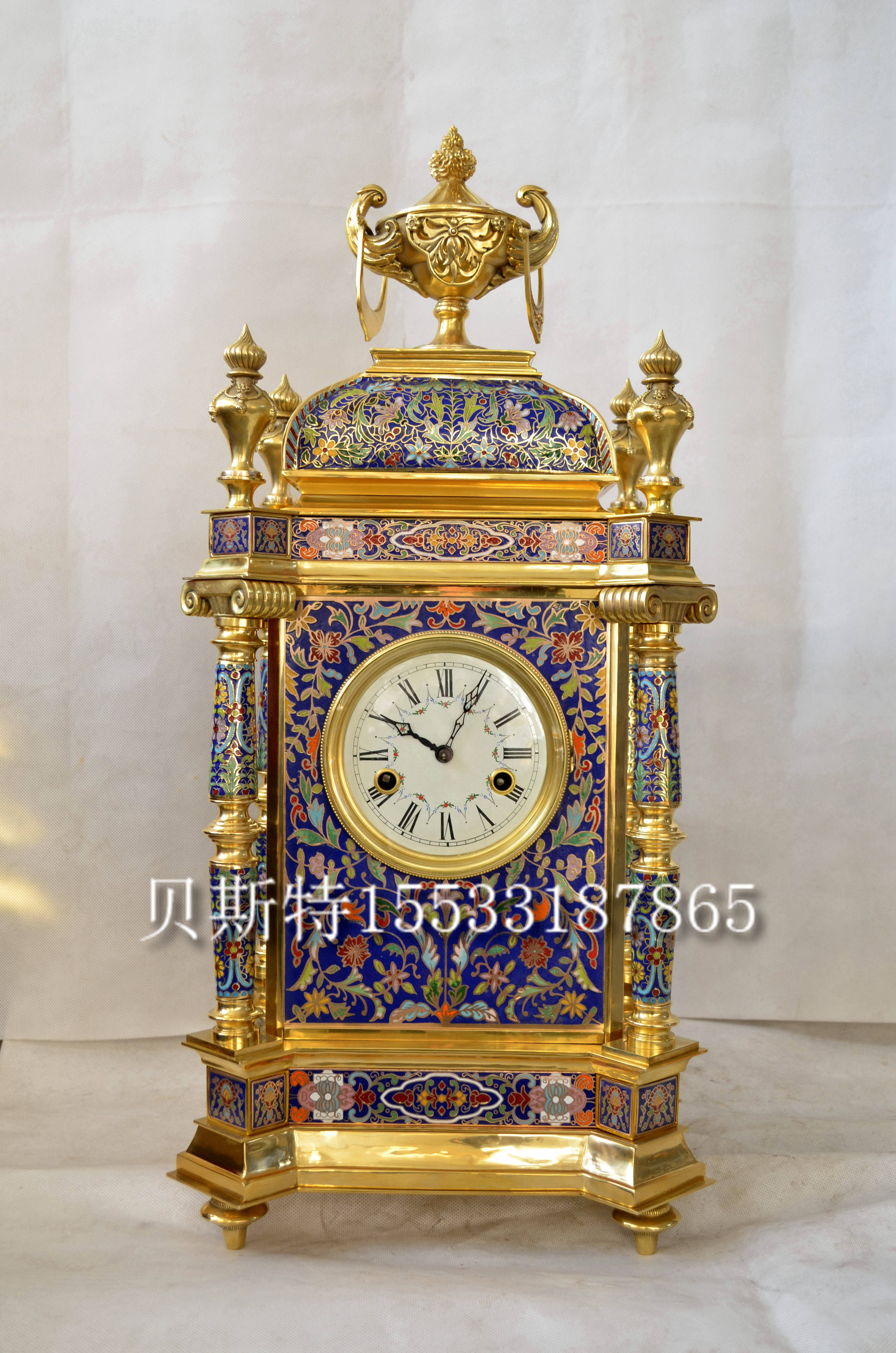 钟表景泰蓝铸珐琅彩机械座钟黄铜金色报时台钟家居软装条案古典钟