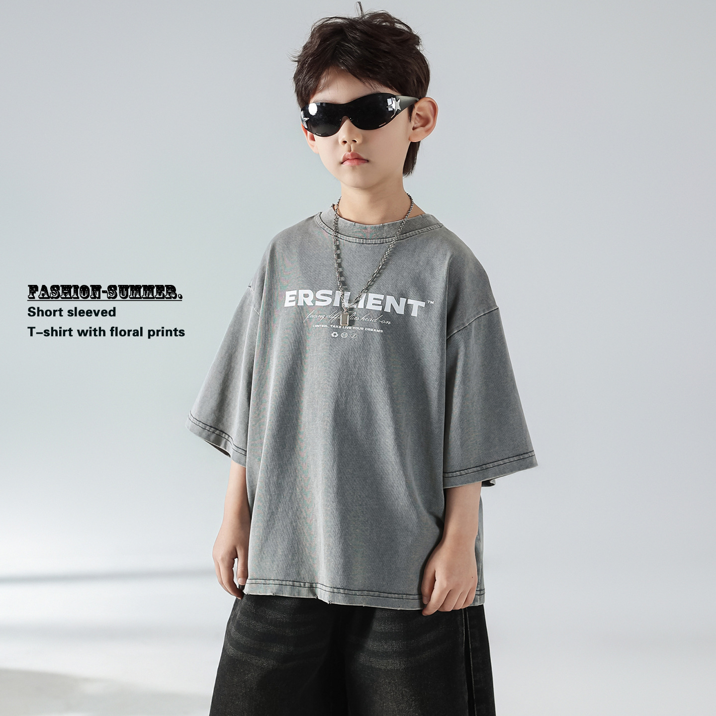 男童夏短袖套装韩版2025新款T恤潮牌牛仔五分裤韩版休闲纯棉度假