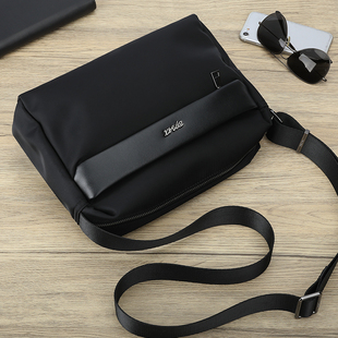 轻便单肩包横款 包包斜跨小背包休闲牛津布包帆布邮差包 斜挎包男士