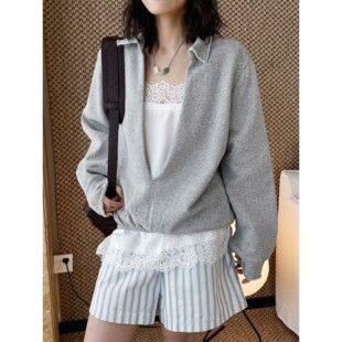 2026春夏新款日系时髦休闲立领深V款宽松卫衣下摆松紧内收上衣女